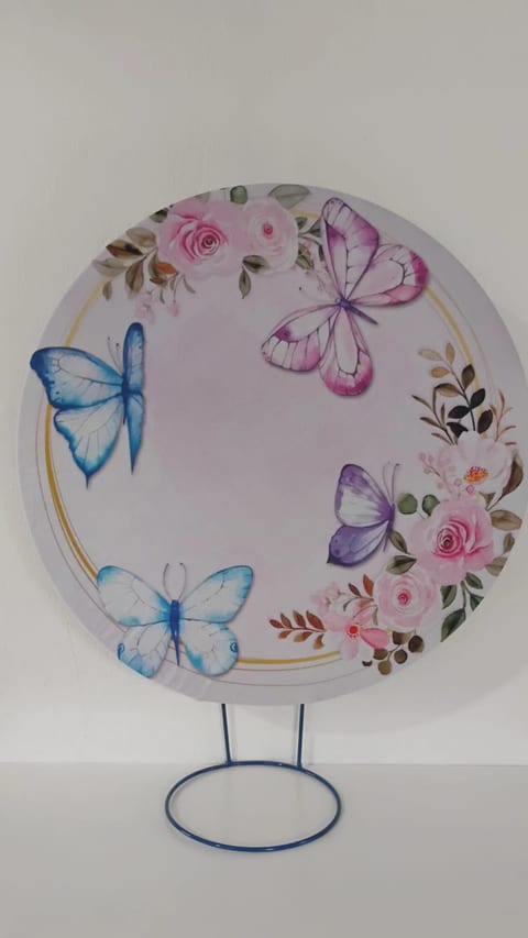 Decoração no tema Borboletas e Flores