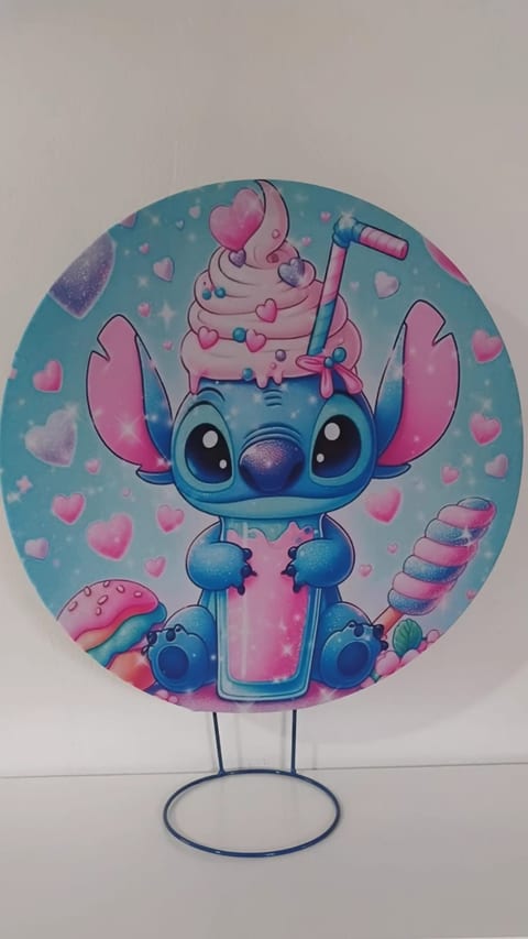 Decoração no tema Stitch