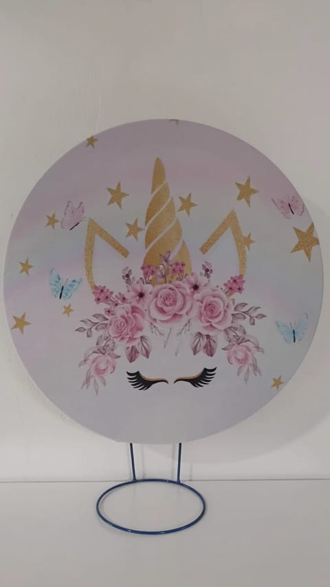 Decoração no tema Unicórnio Floral
